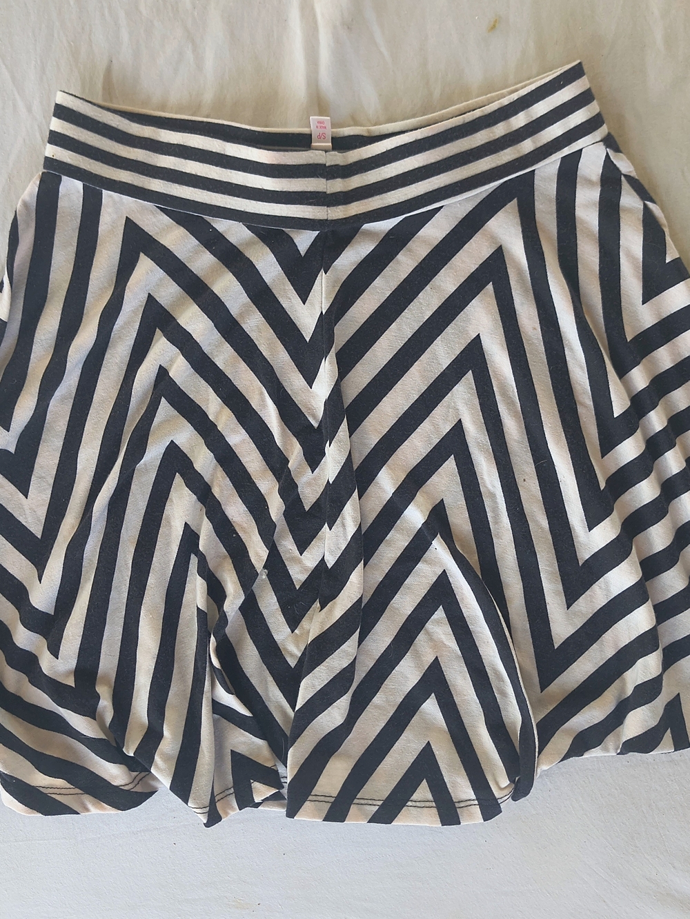 No Boundaries Black and White Chevron Skater Skirt